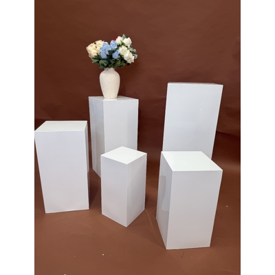 thumb_Set of 5 White Metal Wedding Plinths