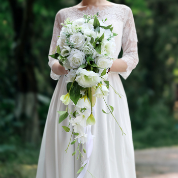 thumb_Bridal Teardrop Bouquet - White