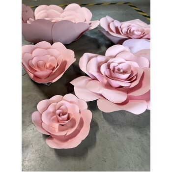thumb_5pc set - Giant Paper Roses - Pink