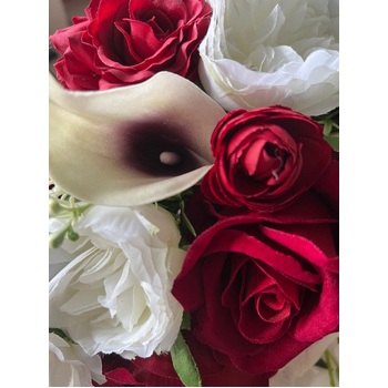 thumb_Bridal Teardrop Bouquet - Deep Red/White