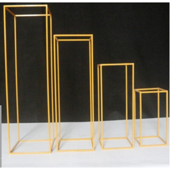 thumb_5pk - 80cm Tall - Gold Metal Flower/Centerpiece Stands