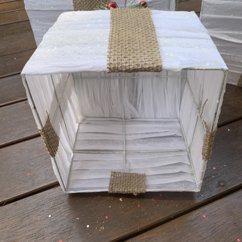 3pc set of White Chirstmas Gift Box Decoreations