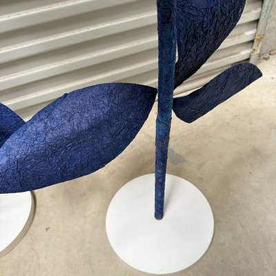 thumb_Set of 3 Dark Blue Giant Roses on Stands