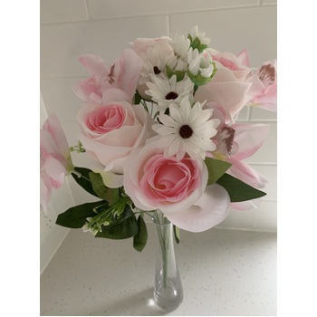56cm - 12 Head Rose, Orchid & Daisy Flower Bush - PINK