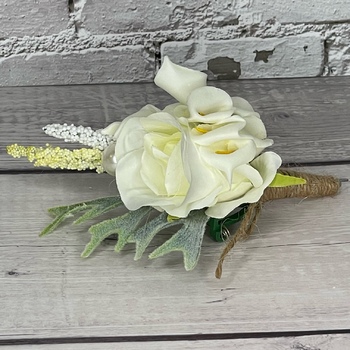 Buttonhole - White Rose/Calle Lily - Style 4