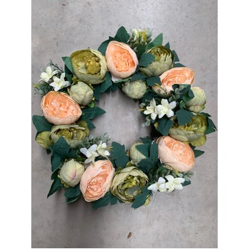 40cm High Quality Wreath - Green/Peach