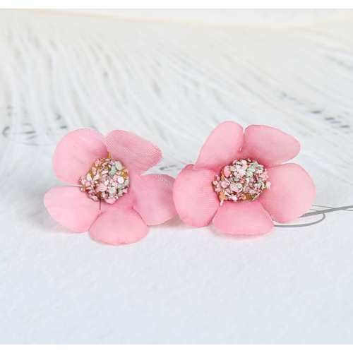Large View 2cm Dainty Flowers - Pink