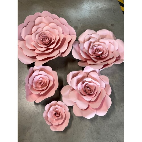 Large View 5pc set - Giant Paper Roses - Pink