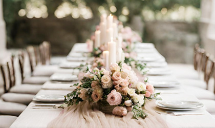 Rustic Themed Wedding Decor